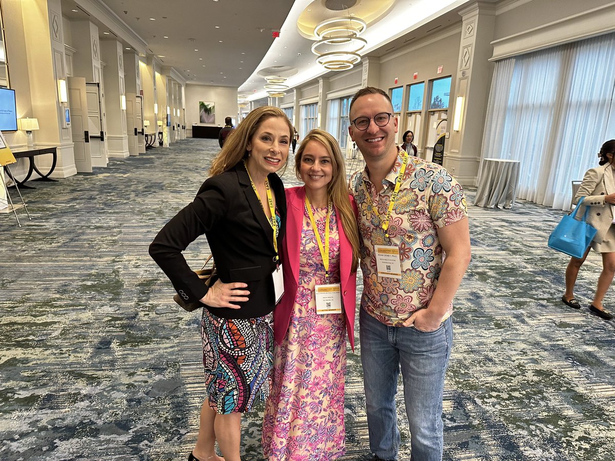 adamdemeypac's tweet photo. Another successful @EAST_TRAUMA conference! Had a great time with my amazing team @InovaFFXTrauma1 @InovaHealth @SurgeryInova @pferrada1 @gkasot https://t.co/77a98HufUb