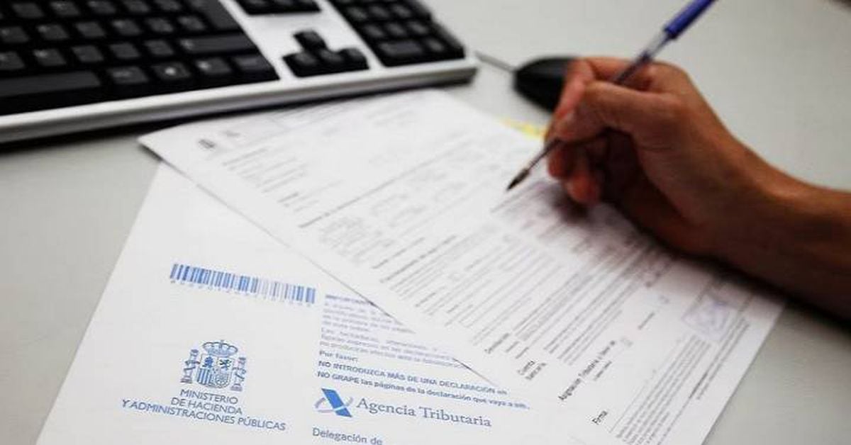 mis_dolares's tweet photo. Hacienda me quiere multar por un error en la declaración, ¿qué puedo hacer? Claves legales para recurrir estas sanciones https://t.co/mF2ixX3RBJ https://t.co/I7PtNgGAng