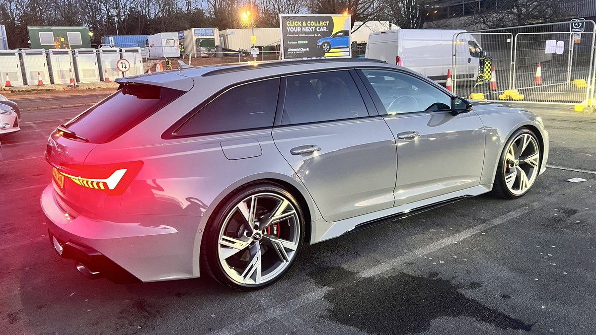 Pete White tweet media