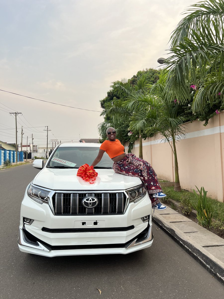 Fella Precious Makafui tweet media