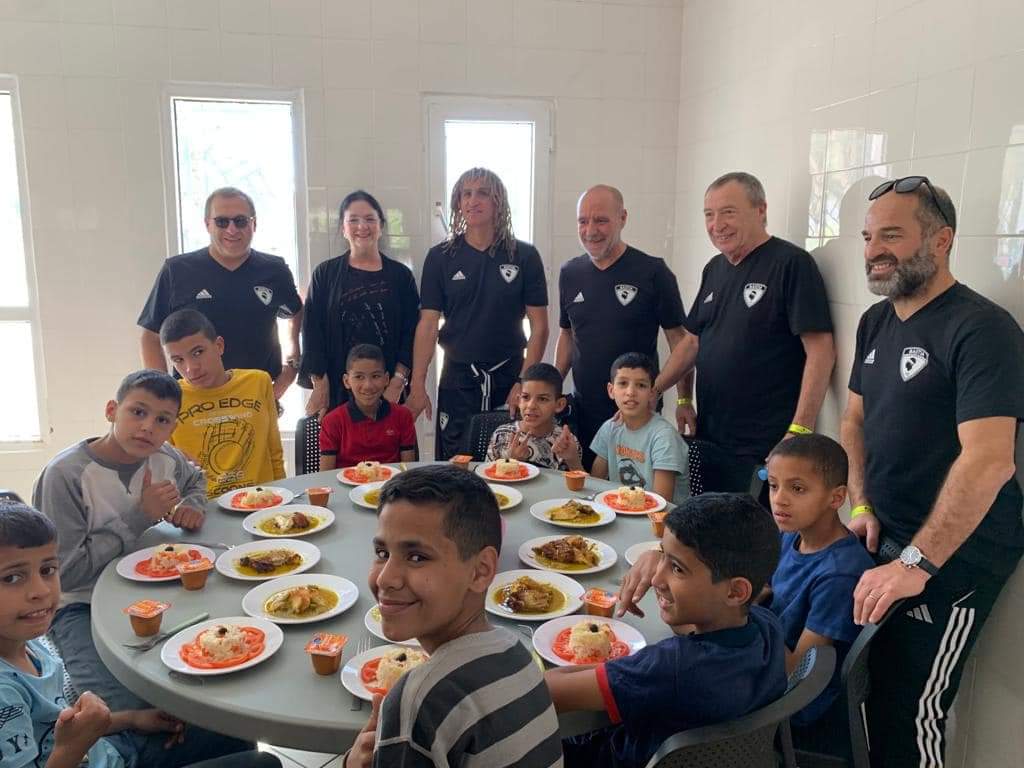 ASBastia92's tweet image. Sensible au malheur du peuple marocain après le séisme qui ébranla une partie du pays en septembre dernier, l’Associu Sporting Bastia 92 avait lancé une souscription auprès de ses membres pour prendre part à l’élan de solidarité né au lendemain de ce drame.