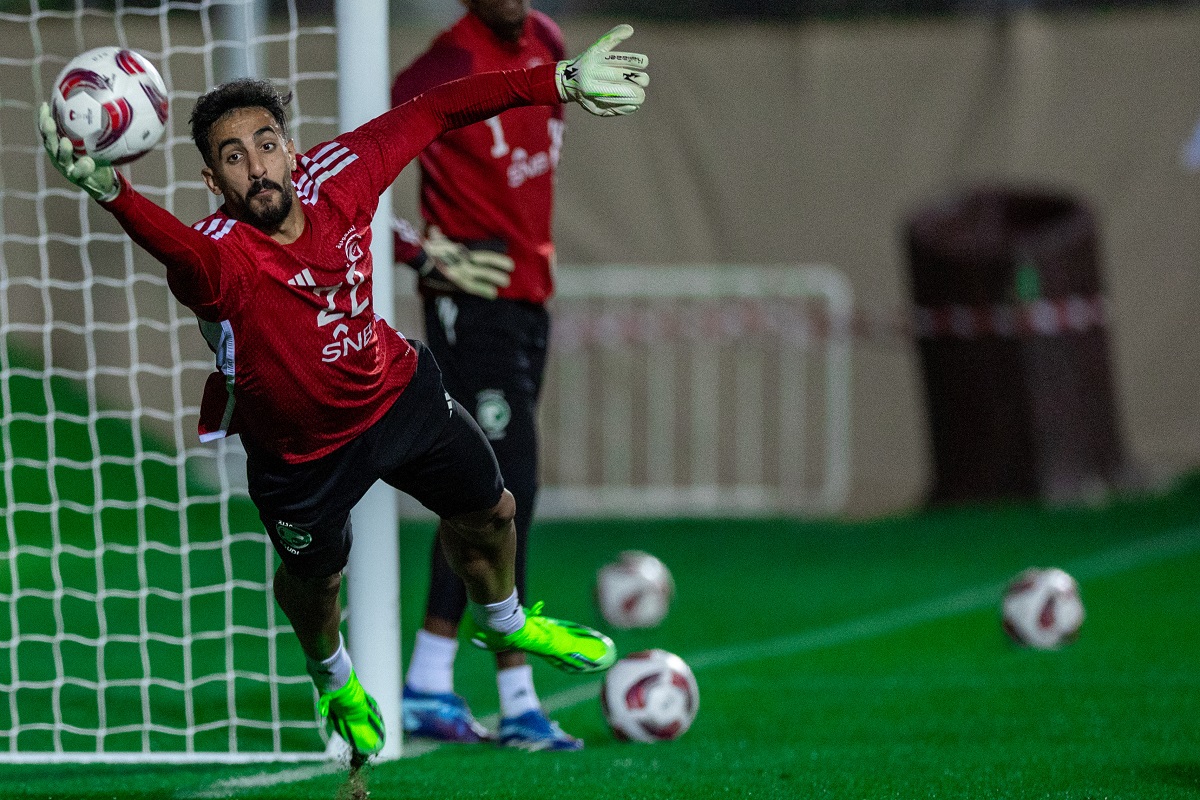 Riy_Local's tweet photo. الحارس #نواف_العقيدي: أؤكد أن المعلومات التي ذكرها المدرب #مانشيني بخصوصي "غير صحيحة"

https://t.co/rA6OoFxIYJ
#جريدة_الرياض https://t.co/4NOJh9zXBU