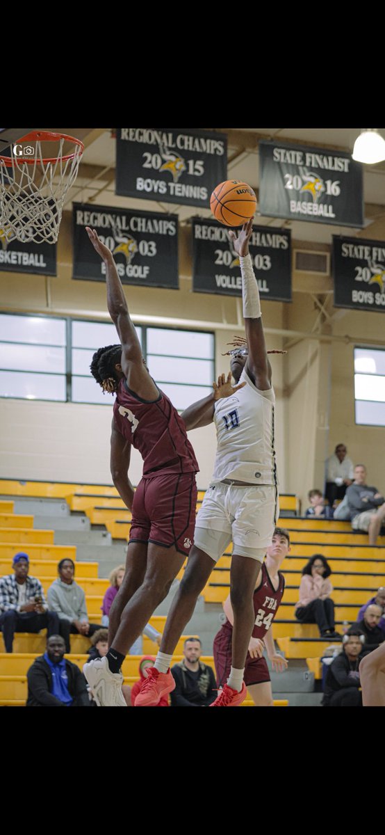 🚨 College Coaches🚨

Meet Fritz Odige : <a href="/fritzodigee_/">Fritz Odige</a> 

6’8 , 220 pounds 

C/O 2025

Mid Season Highlights : hudl.com/v/2N5n6K

<a href="/coachk6463/">Matt Kramer</a> <a href="/swfl_hoops/">SWFL Hoops</a> <a href="/Coach_Chery/">Coach Chery</a> <a href="/RossVDG14/">Ross Van De Griek</a> <a href="/CoachJonBack/">Jon Back</a> @CoachTwann @_JustlikeMike <a href="/AP_Writess/">Allen Pettigrew</a> <a href="/LehighAthletics/">Lehigh Athletics</a>