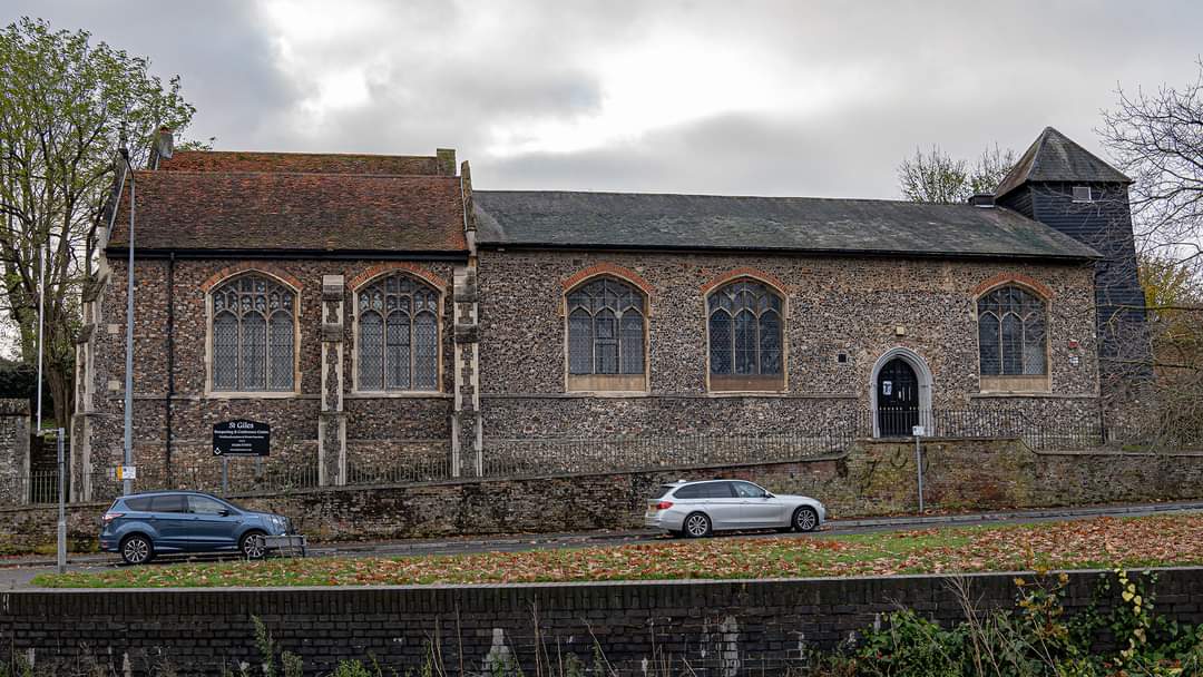 GridArt's tweet photo. Never realised the tower on St Giles Church (now Masonic lodge) was so old and intriguing on the inside!
#Colchester #colchesterlife #ColchesterHistory https://t.co/ndnSMIIwWJ