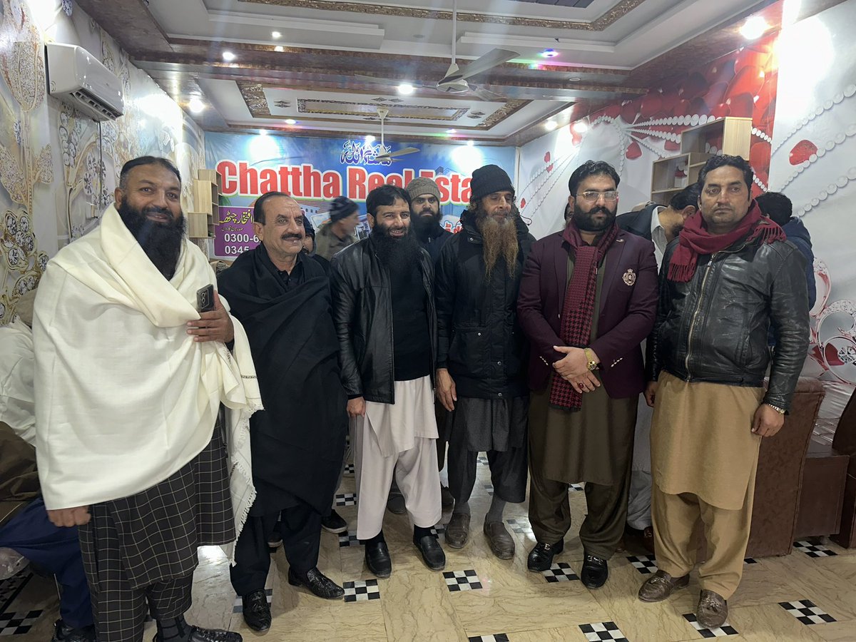 MuzammilHashmi_'s tweet photo. ابھی تو آغاز ہے ابھی ہم نے جدوجہد کا آغاز کیا ہے
#آگےآگےدیکھئےہوتاہےکیا
ان شاء اللہ #NA_77 ثابت کرے گا کہ
#VoteKursiKa
آج کی رابطہ مہم کی کچھ جھلکیاں https://t.co/RltDJmNVIg