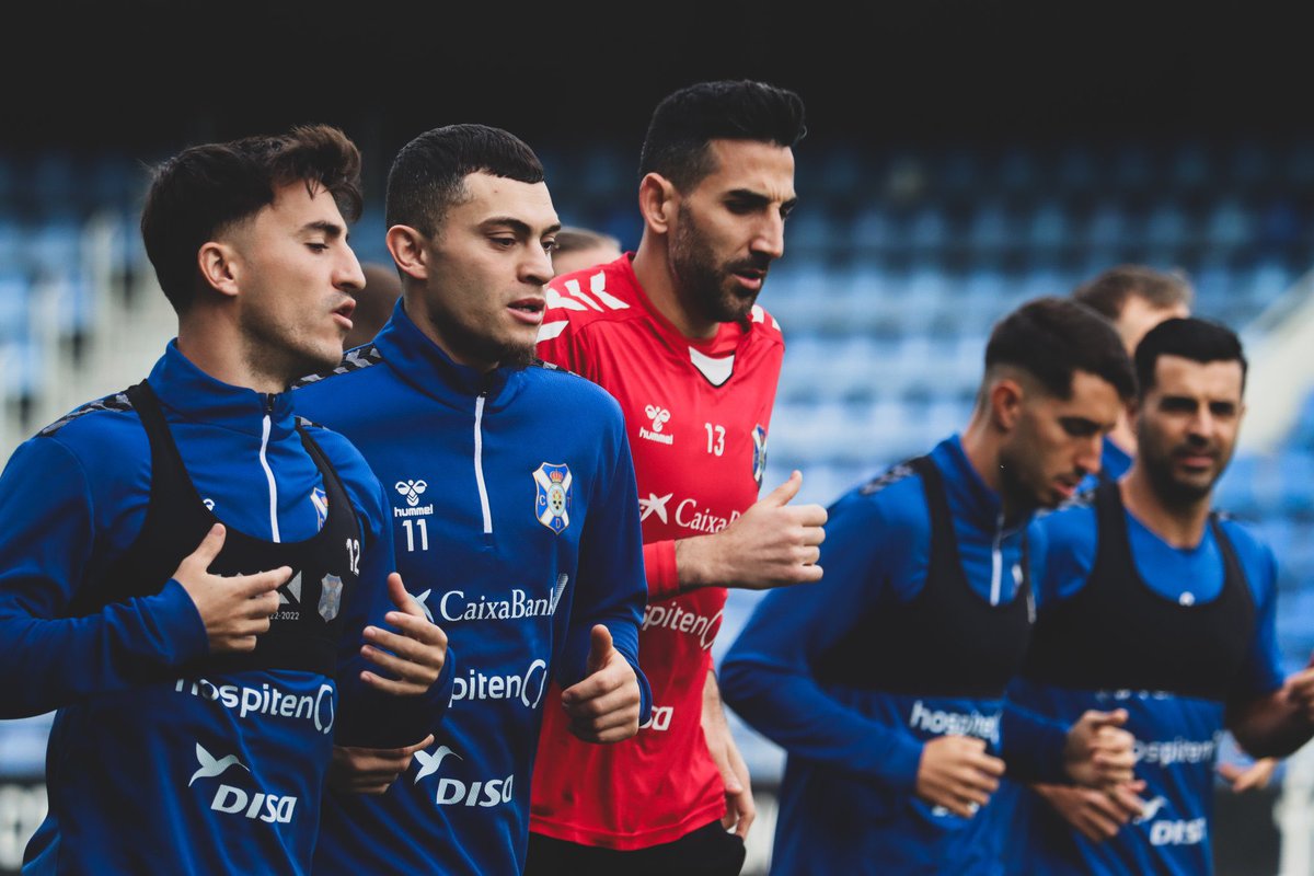 A por todas ⚽️💪🏽
<a href="/CDTOficial/">CD Tenerife 🏴󠁧󠁢󠁳󠁣󠁴󠁿</a> 
#WhyNot?