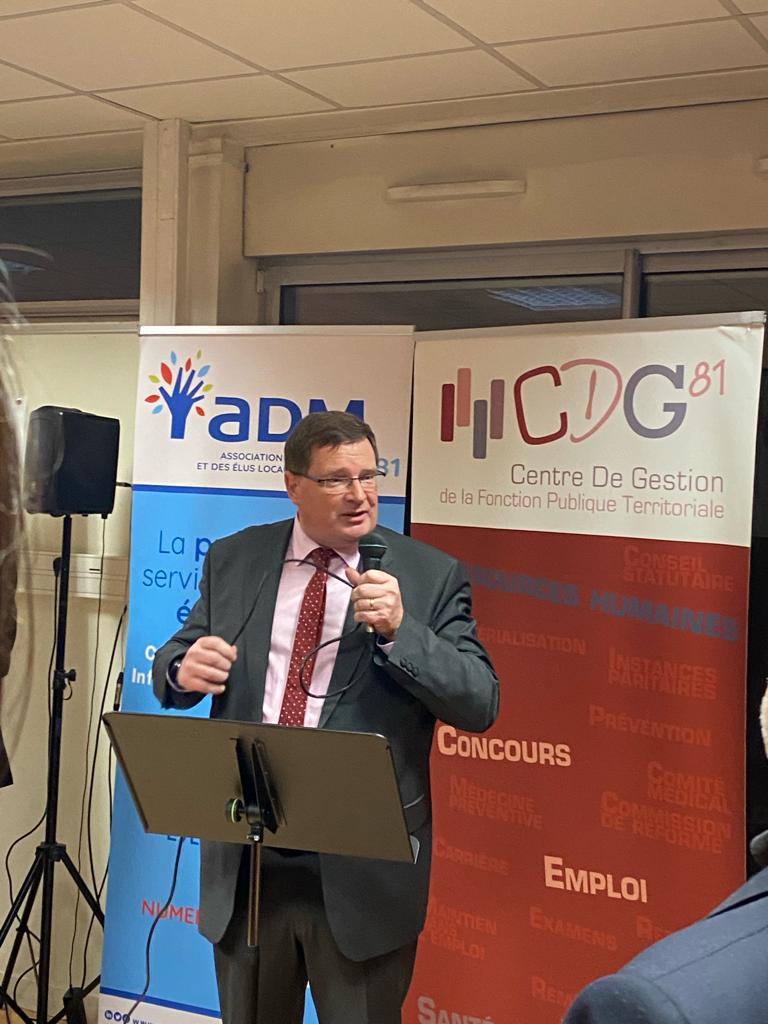 prefet81's tweet photo. Nos communes |
Ce soir, une grande partie des élus du Tarn était présente pour assister aux vœux de Association des Maires et des Elus Locaux du Tarn, Michel Vilbois Préfet du Tarn a rappelé le soutien de l'État aux territoires, par le biais de nombreux dispositifs! https://t.co/Aqp0Zc11HR