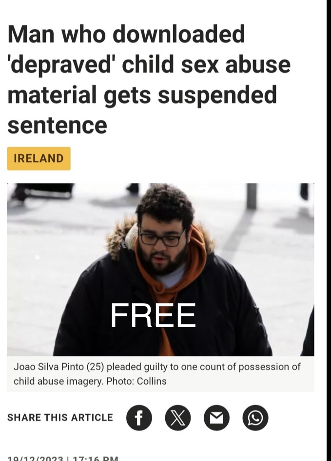 squawkying's tweet photo. @PH5271 How dare you post that Anti Irish Racist comment YOU ARE A DISGRACE #IrelandBelongsToTheIrish #IrelandisFull #RefugeesWelcome No 👎 we do NOT WELCOME THIS 👇🏿in our country #DailWEFtraitors #VaradkarOUT https://t.co/GPhkvboanK
