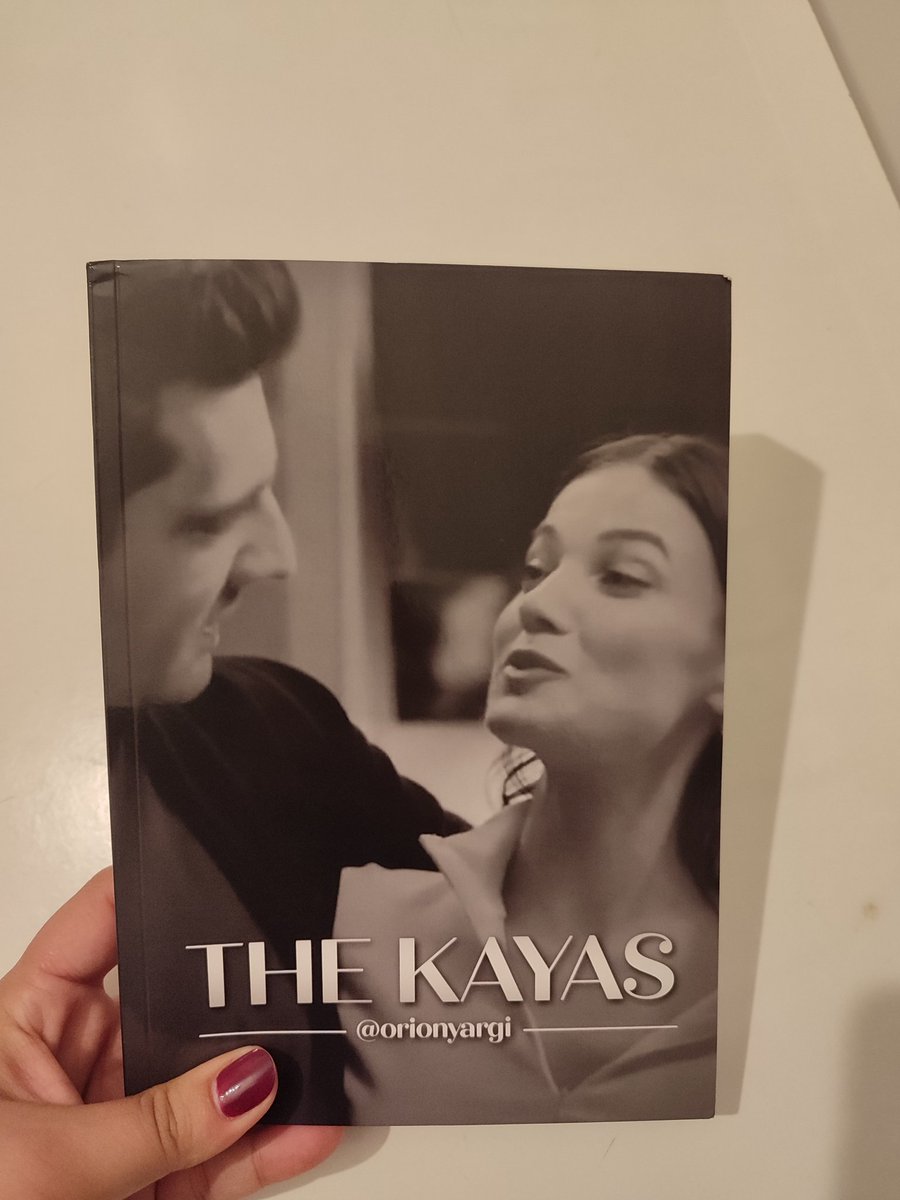 yargifan2022's tweet photo. @OrionYargi Hey look what I received todaaay 😍 😍. I was tracking it for days all the way from Brazil and can't wait to devour this amazing story of our favorite family again and again... https://t.co/N5yj4gAe2f