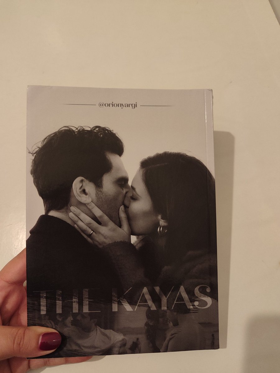yargifan2022's tweet photo. @OrionYargi Hey look what I received todaaay 😍 😍. I was tracking it for days all the way from Brazil and can't wait to devour this amazing story of our favorite family again and again... https://t.co/N5yj4gAe2f
