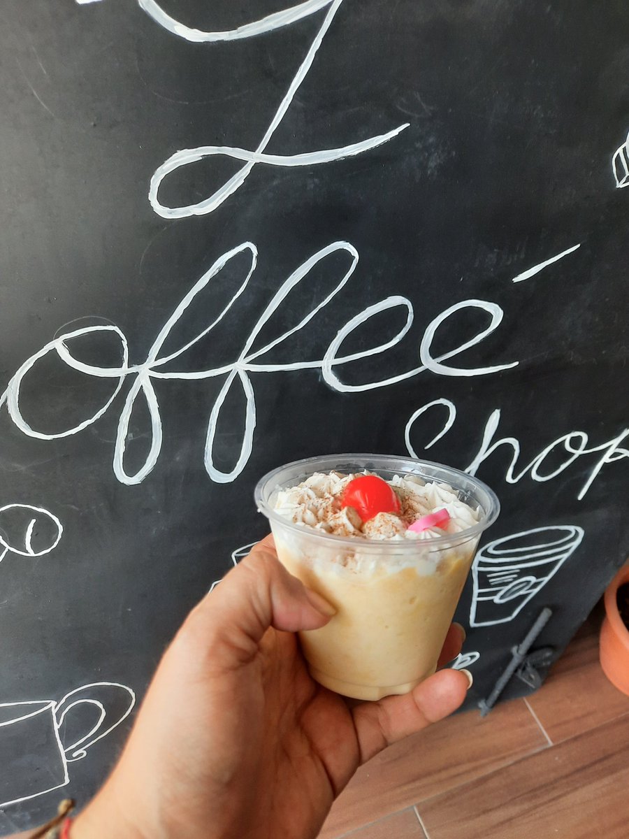 PattyGize's tweet image. Les traemos mucha dulzura para iniciar la semana 🤤
Y como se acerca el mes del cariño ❤️, hicimos las pruebas de los tres leche para compartir 😌