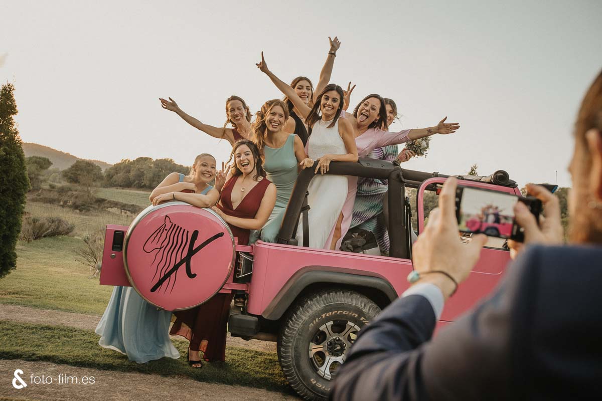 produccionsmc's tweet photo. Torna a viure mil vegades el dia més especial...
.
.
.
#boda
#weddingday
#fotografia
#photography
#photo
#foto
#photooftheday
#photographer
#picoftheday
#instagood
#love
#amor
#reportaje
#sesio
#art
#catalonia https://t.co/DXC9P4vMqs