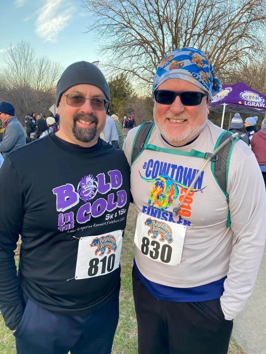 BoldCold5K15K's tweet photo. Big smiles before the fast miles.
😃 
💨 
#boldinthecold  #rungrapevine #lgraw #gograpevine #grapevinetx #racelocal #runchat https://t.co/FdSooyYdEB