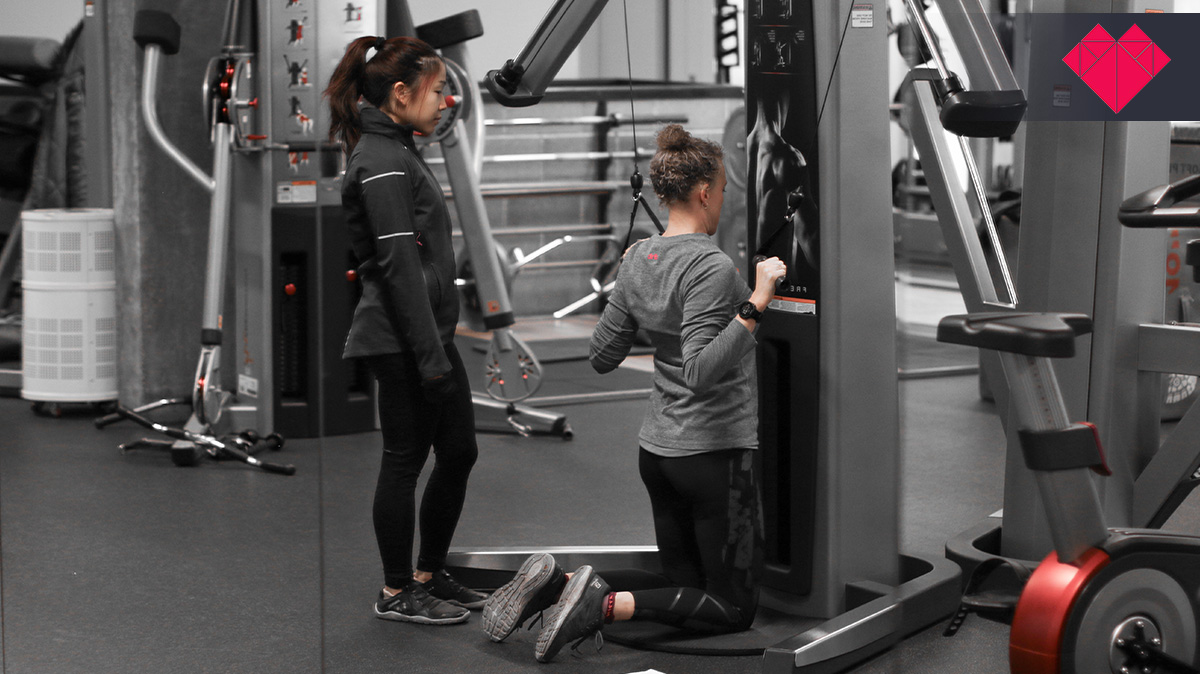 FitIndEdu's tweet photo. π Ready for chin-ups but not quite there? Begin with lat pull-downs! They strengthen key muscles, paving your way to conquering chin-ups. Keep at it, and you'll be soaring high soon! πͺ #FitnessJourney #ChinUpProgress #StrengthTraining ποΈββοΈπ https://t.co/sGp22VX2yW