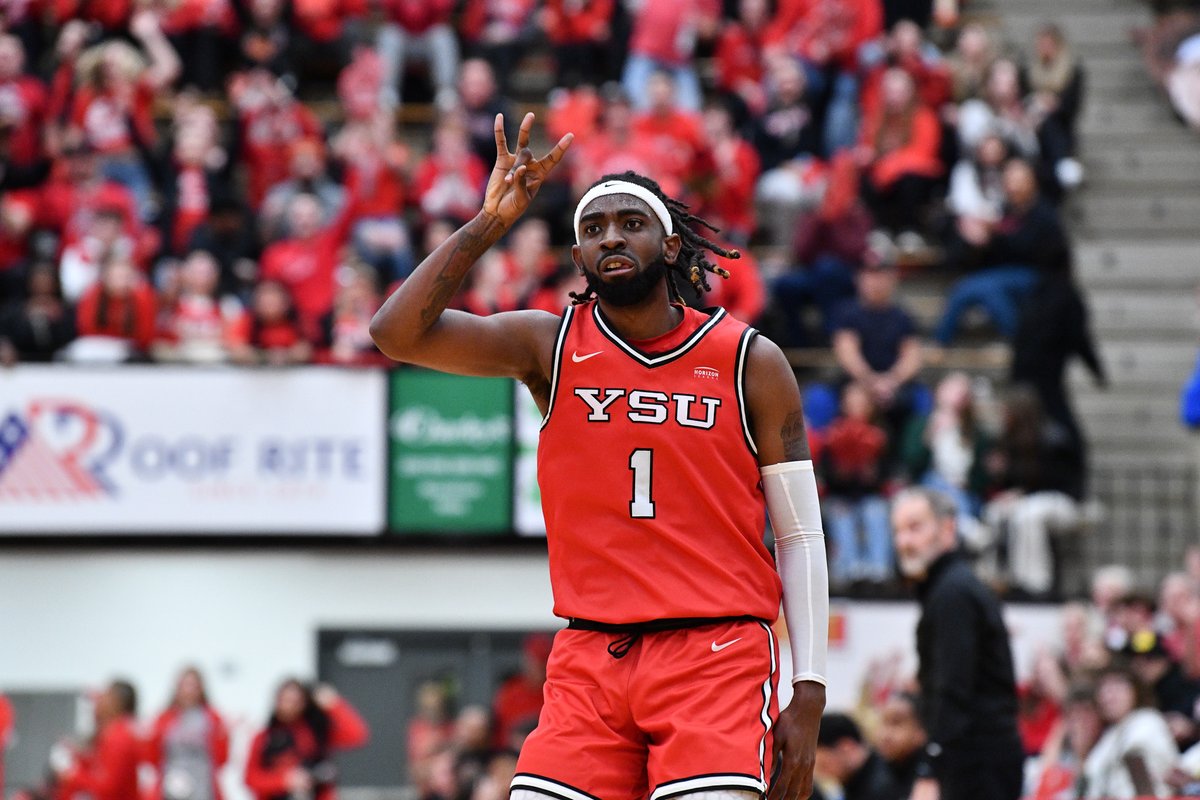 Ziggy Reid (<a href="/ziggy_reid5/">ziggy reid</a>) averaged 21.5 points, 7.0 rebounds and 3.0 assists per game to lead <a href="/YSUMensHoops/">YSU Men's Basketball</a> to a pair of key #HLMBB wins this week.

Check out the weekly notebook for more League news and notes.

🏀: bit.ly/3tZrZI4
#OurHorizon 🌇
