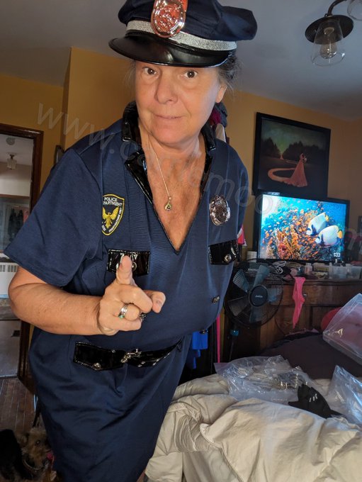 New cop outfit from my amazon wishlist. Thanks for the gift! https://t.co/0youMZ411V