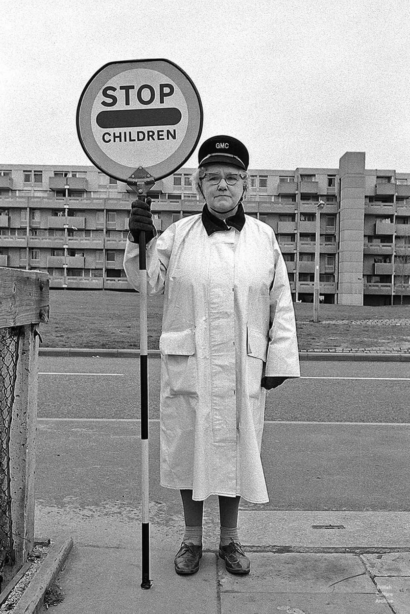 Lollipop lady, Hulme, Manchester, 1976. Photo © David Chadwick, all rights reserved.