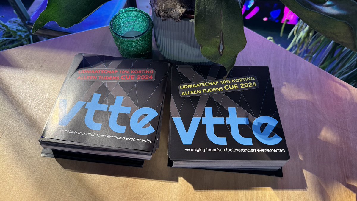 vtte_NL's tweet photo. Dag 1 op de CUE 2024 is een feit! 
We hebben veel geïnteresseerden gesproken; bedrijven, toekomstige studenten, branchegenoten, opleiders en vooral veel enthousiaste bezoekers.
Kom ook langs op onze stand op het CUE Connectplein. We zijn er morgen en overmorgen nog! https://t.co/WFGYxYt9YZ