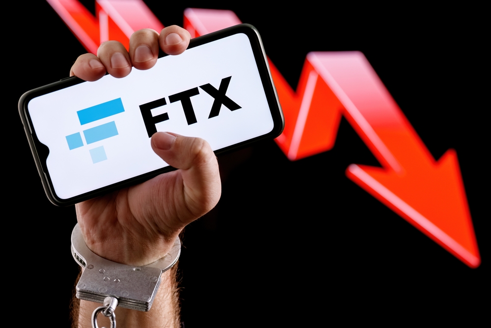 Cryptolinkscom's tweet image. 🚨🔍FTX sent shockwaves through the crypto world! But what have we learned? Our new article breaks it down for you. Read 'Understanding the FTX Collapse' on cryptolinks.com and get the insights you need. ➡️➡️cryptolinks.com/news/understan… #CryptoLessons #BTC #FTT #FTX #Bitcoin