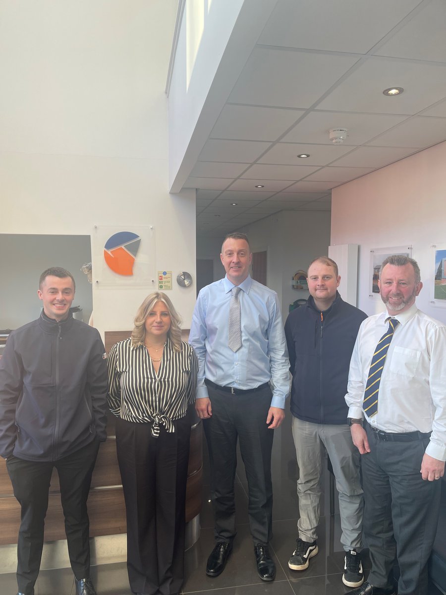 A busy start to the week at our Prestwick Office. This morning we welcomed new Project Managers, Alexander and Gordon, Contracts Co-Ordinator, Louise and re-inducted our newly promoted Assistant Project Managers, Robert and Murray. Welcome everyone!