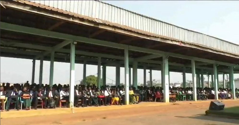 Mon expérience à l'IAI est un 10/10
Prenant part à la conférence sur l'entreprenariat numérique animée par le Directeur de l'Ecole Nationale Supérieure Polytechnique de Yaoundé, au Centre d'Excellence Technologique <a href="/iaicmr_officiel/">IAI-Cameroun | AICS-Cameroon</a>, vendredi dernier, j'ai été marquée par la
