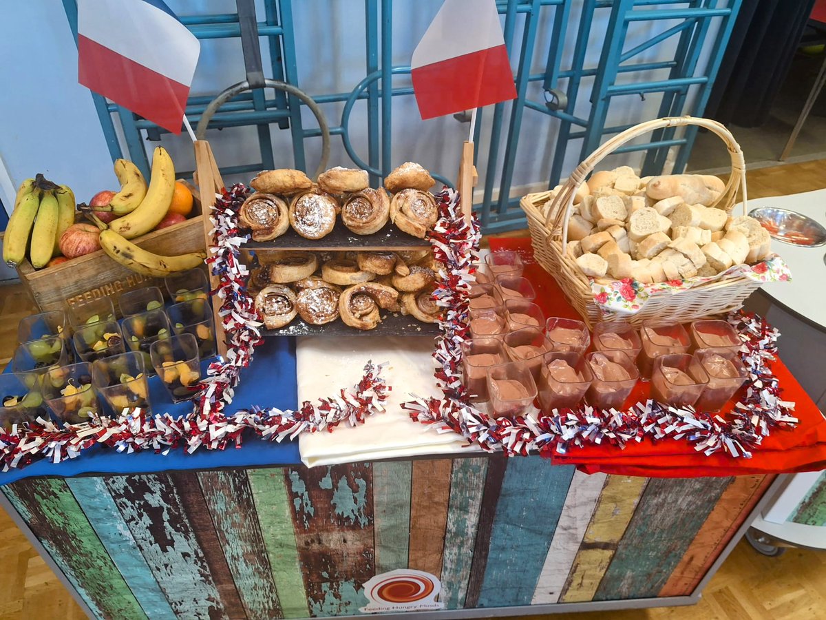 Jane Hindmarch tweet media