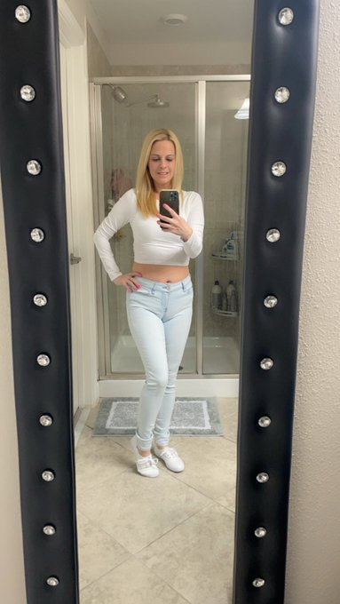 Good morning https://t.co/vnscZxy0db