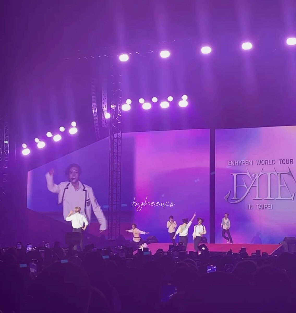 byheencs's tweet photo. love you in every universe 💗 @ENHYPEN_members
#FATE_IN_TAIPEI #EN_WORLDTOUR_FATE https://t.co/V9YcRx3QQL