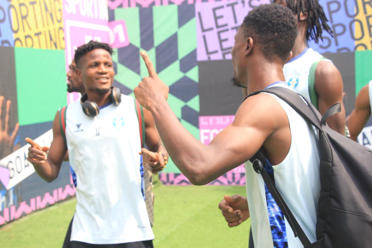 ShootingSc's tweet photo. Southwest derby
Mobolaji Johnson Arena.🏟️
Arrival, warm up💪
#SPOSHO #NPFL24 #MD18. https://t.co/aqha0KZl7R