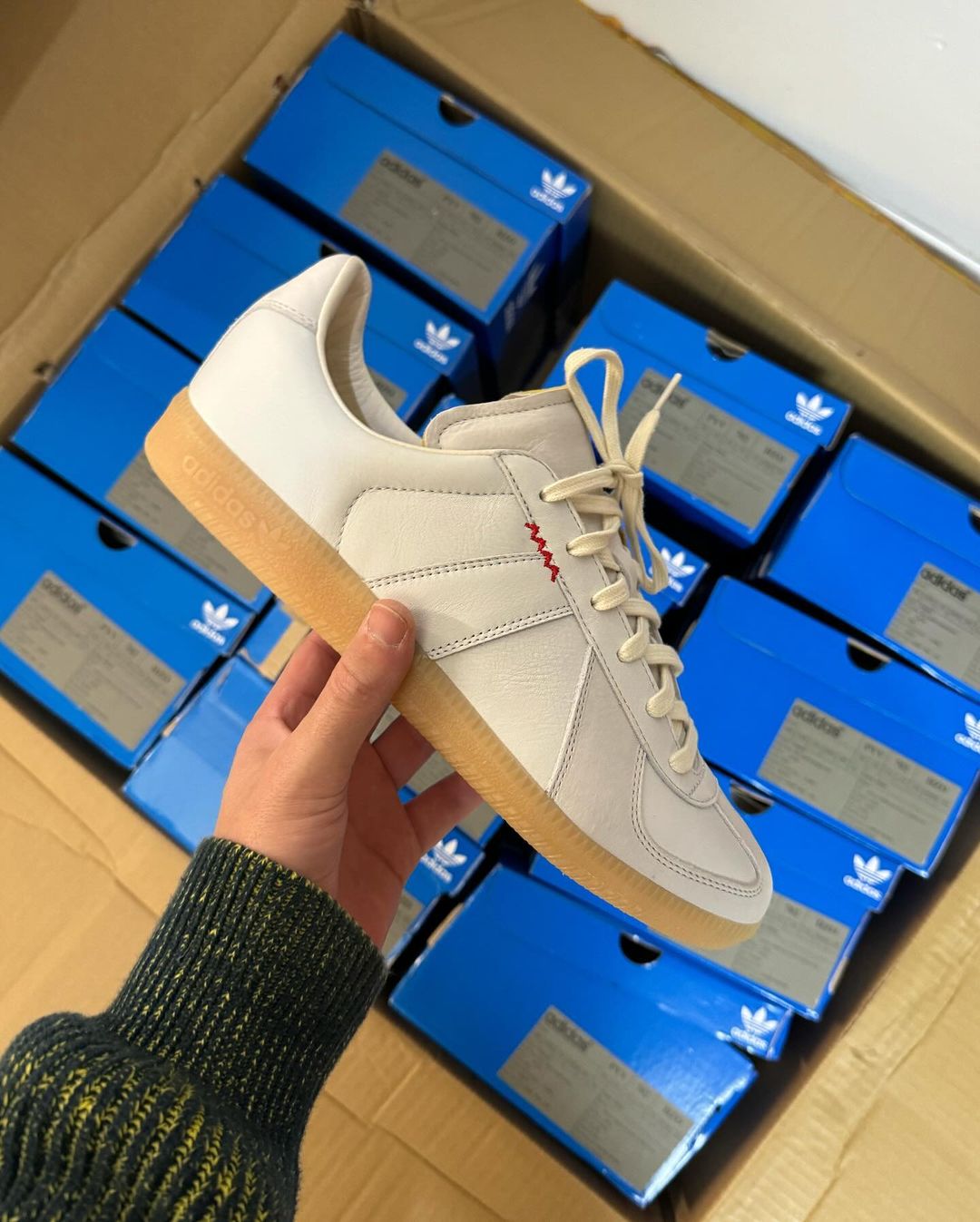 Adidas bw army deals nude