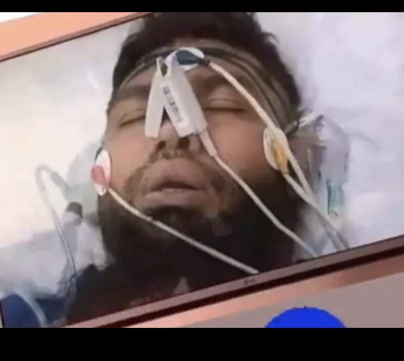 tweetingwithroy's tweet photo. @CensoredNws Nice acting, he can barely hold his laughter,, 
here’s another one from the same palywood studio with a finger meter up his nose https://t.co/FUfSjZELdx