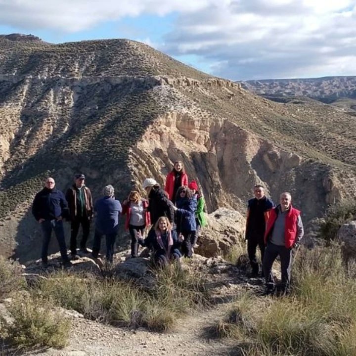 greenwalkES's tweet photo. Comenzamos el año con un grupo fabuloso desde Valladolid. 😀
Amantes de la #geologia 😍⚒ disfrutamos y exploraron diferentes LIGs del #geoparque. Lo pasamos en grande ‼️
Gracias por elegirnos!!!!
We start the year with a fantastic friends from Valladolid. Geology lovers 🙂 https://t.co/Gn5Hqfap1G