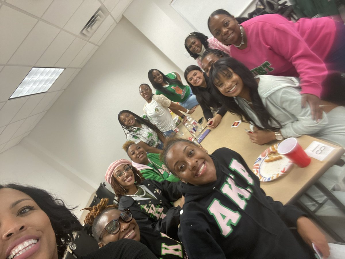 Dr. Sherri Benn tweet media