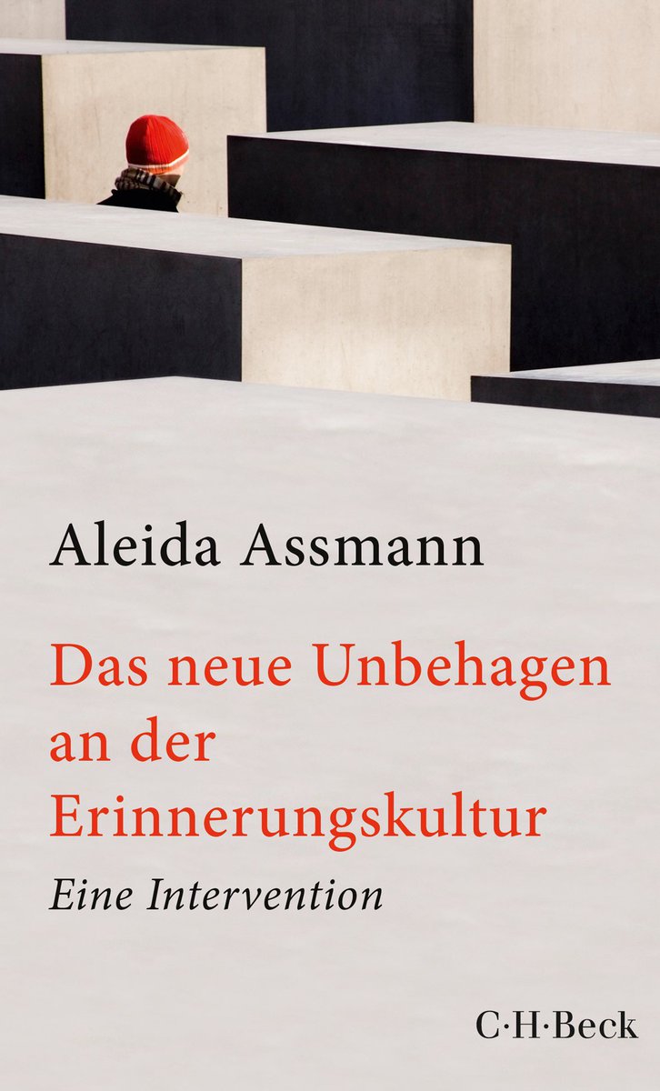 holocaustlit's tweet photo. 🗓 Die GGK-Sektion „Holocaust & Erinnerung“ lädt am 18.1.24, 16:15 Uhr, im SR109 des @GCSC_JLU im Rahmen der Reihe „Alles »Versöhnungstheater«? Über die deutsche(n) Erinnerungskultur(en)“ zu einer Diskussion über Aleida Assmanns „Das neue Unbehagen an der Erinnerungskultur“ ein. https://t.co/Lv7cV4pQBi