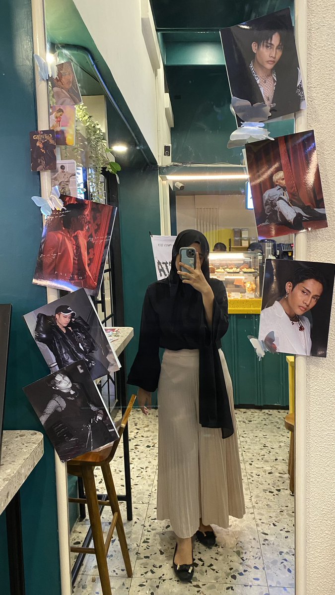 clrflmemories's tweet photo. thank you for the event @SB19ID hihi seneng bgt menang giveaway dan dpt pc parcinq felip rare (holo), jujur pas beli pc felip BGE aku kepingin pc ini jg tp ga jd beli eh gataunya menang giveaway aaa makasi banyak!๐โค๏ธโ๐ฅ
FELIP BADDEST DAY
@felipsuperior
#DirgahayuKen
#ROCKSTAPAWTY https://t.co/Yt8gJDqqt4
