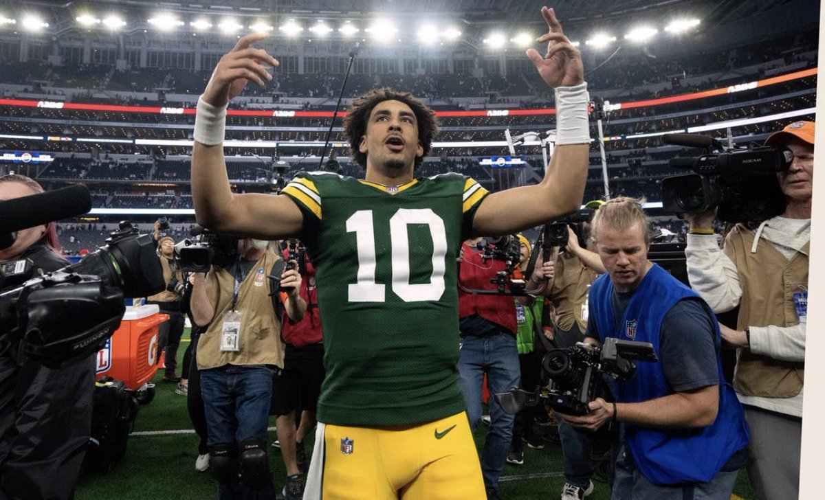 GBPdaily's tweet photo. Jordan Love is a top ___ QB. https://t.co/P8Suhcm1hC