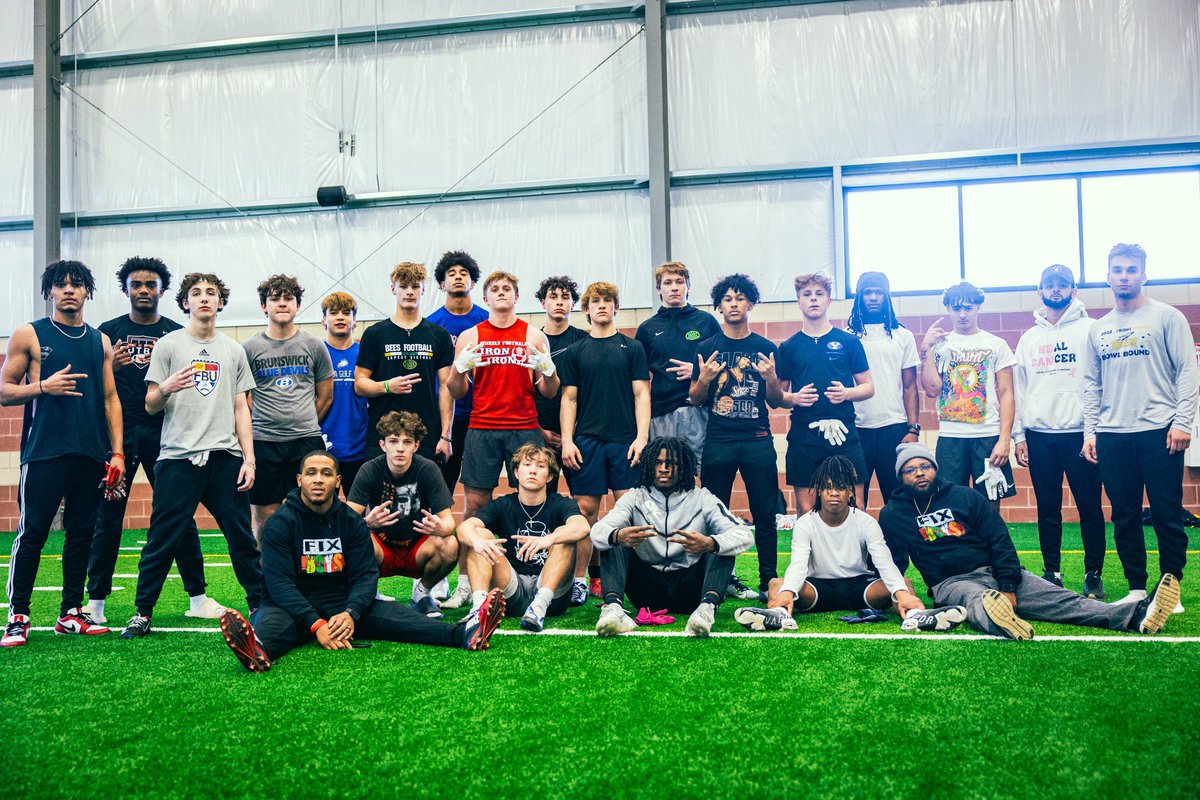 Sunday Work! 🤫🏈
<a href="/IsaiahBrown_8/">Isaiah Brown⚡️</a> <a href="/JustenHodge/">Justen Hodge</a> <a href="/CowenTrexler/">Cowen Trexler</a> <a href="/AlexHubbell09/">Alexander Hubbell</a> <a href="/_treyschroeder_/">Treyton Schroeder</a> <a href="/Jack_Wojciak6/">Jack Wojciak</a> <a href="/Terryn_12/">Terryn</a> <a href="/leavitt_colton/">Colton Leavitt</a> <a href="/bwalker0816/">Brayden Walker</a> <a href="/JacksonC2_/">Jackson Callaway</a> @calebpanteck4 <a href="/Jacques_Carter7/">Jacques “Jah” Carter</a> <a href="/braylyn_toles/">Braylyn Toles</a> <a href="/CooperRusk/">Cooper Rusk</a> <a href="/HaydenSwarmm/">Hayden Swarm</a> <a href="/mattrich1029/">matt richardson</a> <a href="/AndrejCindric/">Andrej Cindric</a> 

📸: <a href="/szns_media/">Wesley Seyfang</a>