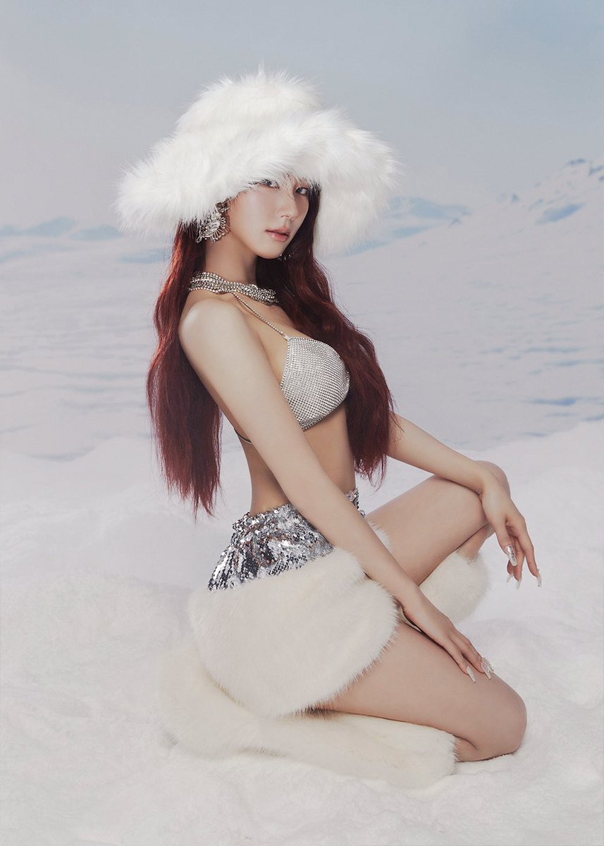 official_i_dle's tweet photo. (여자)아이들 2nd Full Album [2]
Concept Image : 1

2024.01.29. 18:00 (KST)

#여자아이들 #GIDLE
#미연 #MIYEON
#Two https://t.co/78XdFDDdci