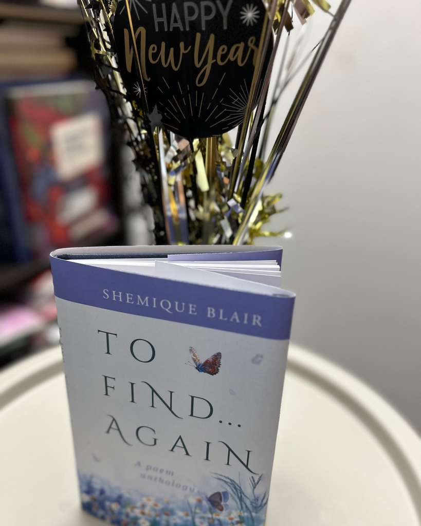 BlairShemique's tweet photo. 📚If you’ve read my latest poetry book, “To Find…Again” leave a comment sharing your thoughts. A brief comment is the best way to support my writing journey. Go to Amazon and leave your review today! #bookrev #poetry #quotes #writer #poetrycommunity #Amazonreviews #happynewyear https://t.co/GBUmFCTH5C