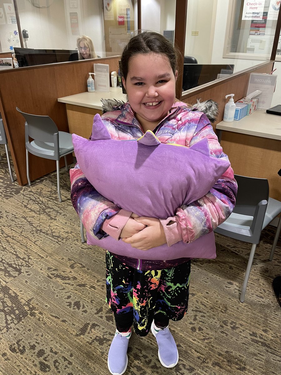 JesseDickert's tweet photo. All set for procedure number 1 today - Botox. πβ€οΈβπ©Ή
Jana gets Botox once every three months to loosen up her arm and leg muscles to continue to aid in her recovery.
#Pediatrics #stroke #pediatricstroke #BetterWhenImDancing https://t.co/ZeFwB1Yv7G