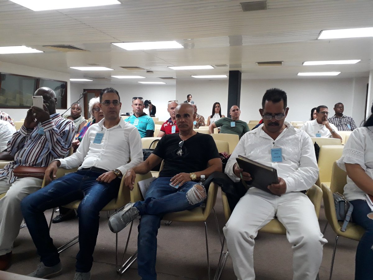 Se desarrolla en estos momentos la reunión de Balance de GCOM con la participación del Consejo de Dirección y trabajadores destacados <a href="/MitransCuba/">Ministerio del Transporte de Cuba</a> #CubaViveYTrabaja
