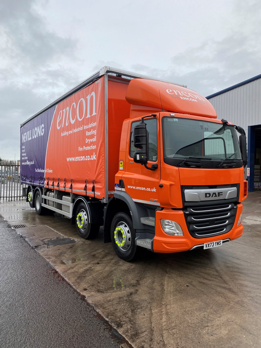 MotusDAF's tweet photo. Encon Neville Long in Cardiff recently received this 32 tonne DAF CF 410 FAX, supplied by Motus Commercials! 🚛🤩
How great does this curtainside truck look?
#DAFTrucksUK #DAFCF #Handover #MotusDAF #MotusCommercials https://t.co/TDjp2ARVbx