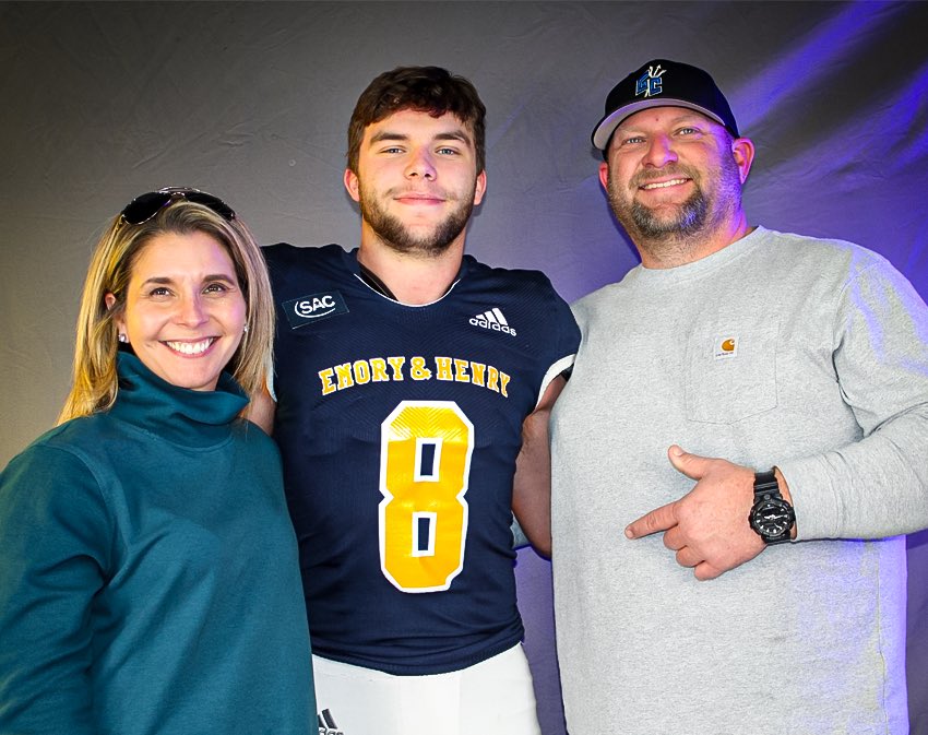 Luke Bledsoe tweet media