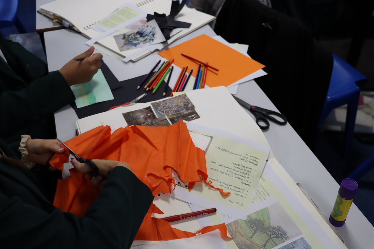 HonleyHighUK's tweet photo. There's some beautiful work taking shape in GCSE Textiles. We can't wait to see the finished pieces.
Well done everyone!
#textiles #design #art #artiststudy
#creativity #honleyhighschool #striveforthehighest https://t.co/4t5AKnQLAP