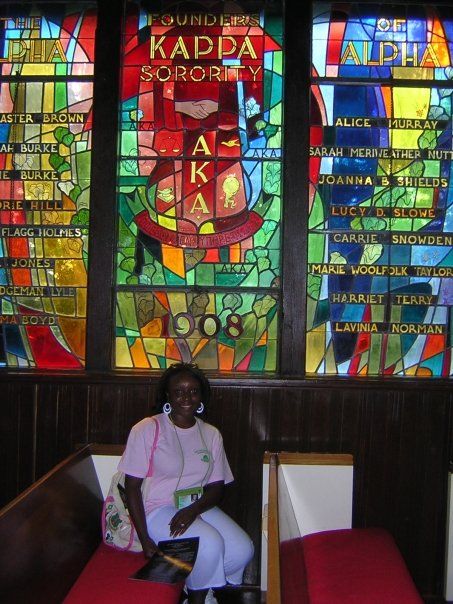 iamdrlassiter's tweet photo. 🩷In 1908, at Howard U, was the start of something totally new. 

💚A league of women with style and grace dedicated to serving the human race. 

🩷Happy Founders' Day, sorors! 💚

#IYKYK #1908 #AKAFoundersDay #116 #twentypearls #thefirstblacksorority #pinkandgreen #IKmade https://t.co/BiK5CQda5o