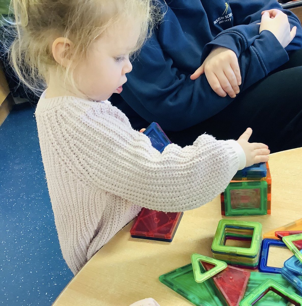 BSPDNursery's tweet photo. Lower Pre-school @BSPDNursery children have had a lovely afternoon building houses and habitats with the construction area resources. 
#nursery #EYFS #physicaldevelopment #sharing #PSED #constructionarea https://t.co/Wd5bAYwfim