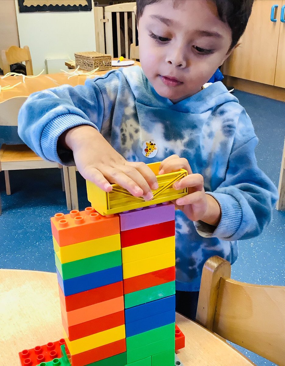 BSPDNursery's tweet photo. Lower Pre-school @BSPDNursery children have had a lovely afternoon building houses and habitats with the construction area resources. 
#nursery #EYFS #physicaldevelopment #sharing #PSED #constructionarea https://t.co/Wd5bAYwfim