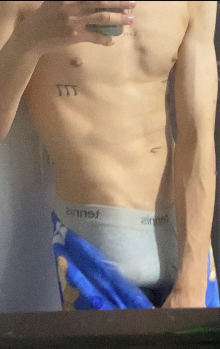 Leandro_duque99's tweet photo. Jeje 🙊 https://t.co/9PNOAmvSe8