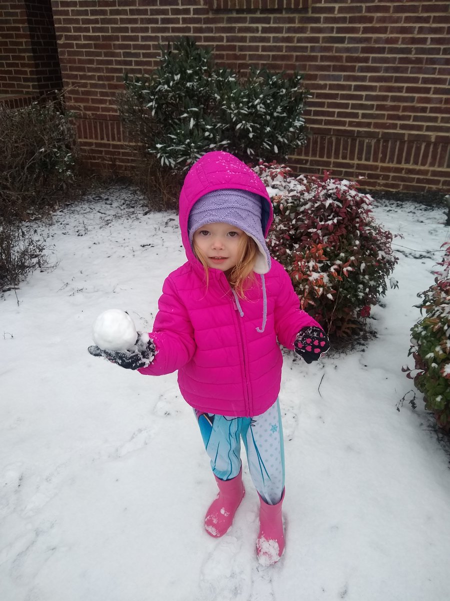 AuthorMrJ's tweet photo. Fun in the snow with my Boogie! #PappyTime https://t.co/11ISgtU7Bf