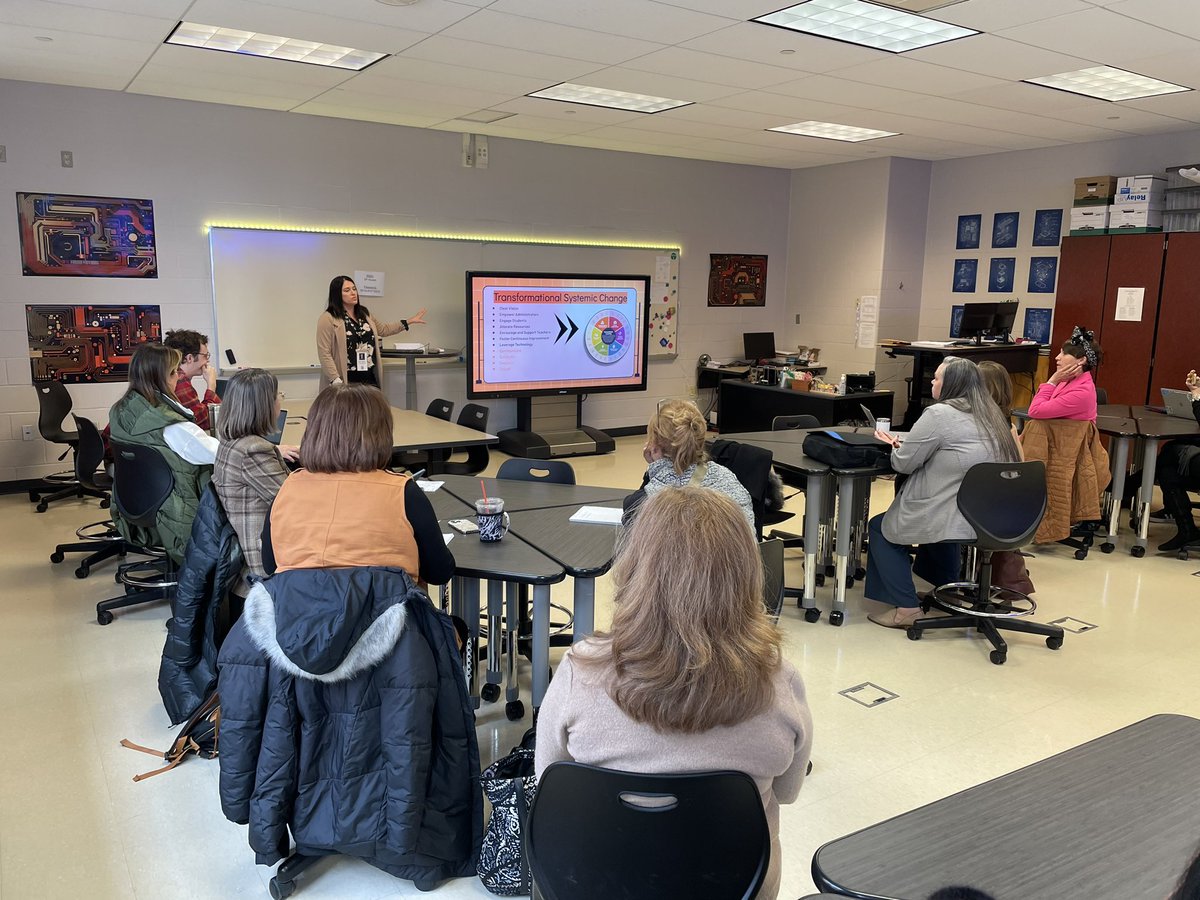 SWPAPLN's tweet photo. @Emilycaryn sharing the amazing transformational change underway @BeaverAreaSD. Personalized Learning Working Group session @TRETC2024 @remakelearning https://t.co/ucUpiMAxBu